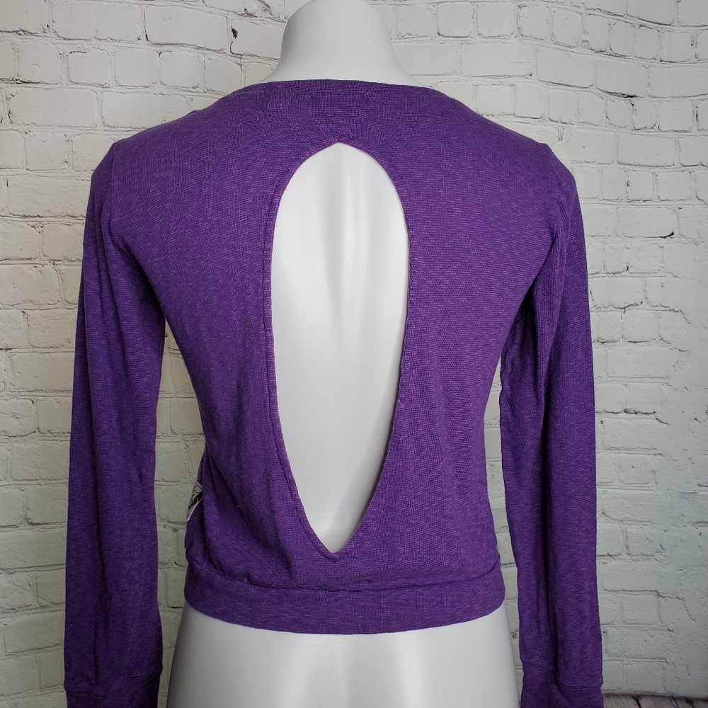 Revolve Hellz A Crime for All Seasons Purple Longsleeve Crop Top Sz S